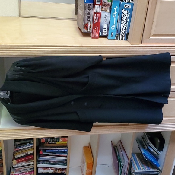 Jofeld Long black jacket - Picture 2 of 3